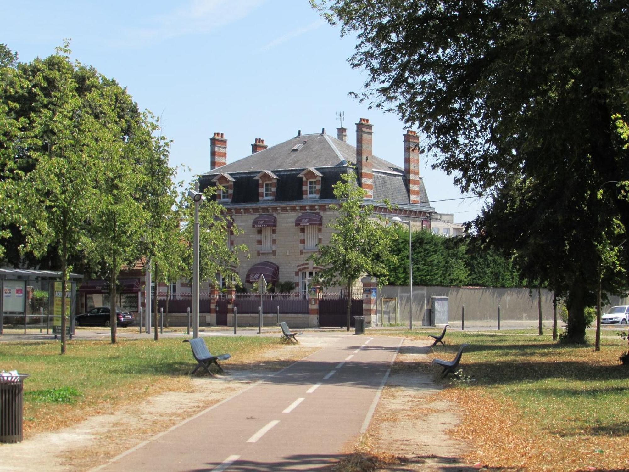 Manoir François 1er Vitry-le-François Quarto foto